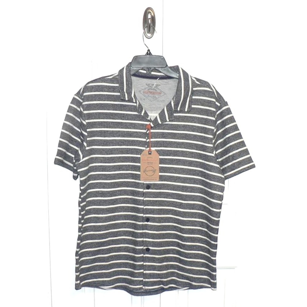 Weatherproof Men's Short Sleeve Button Up Striped Shirt in Naval Academy Medium